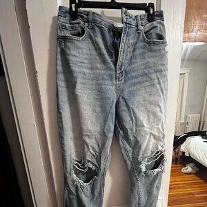 American Eagle Oversized Distressed Stretch Jeans, size 12